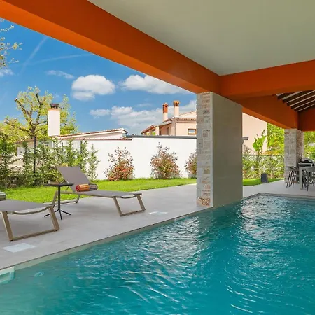 Valle Lux By Guide Vila *